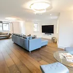 Lakeside At Louper Weir * Уиндермир