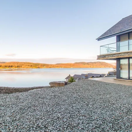 Lakeside At Louper Weir *