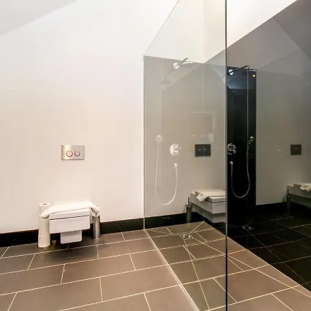 Lakeside At Louper Weir * Windermere