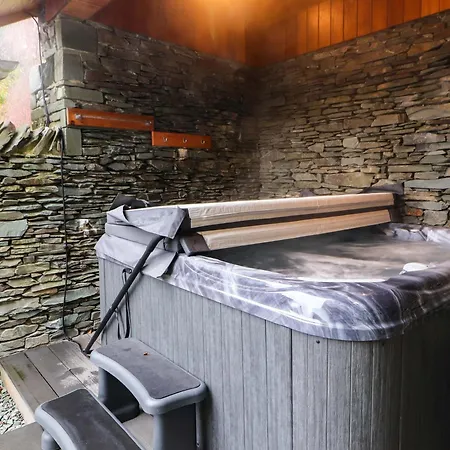 Holiday home Lakeside At Louper Weir *