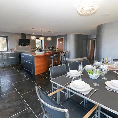 Lakeside At Louper Weir