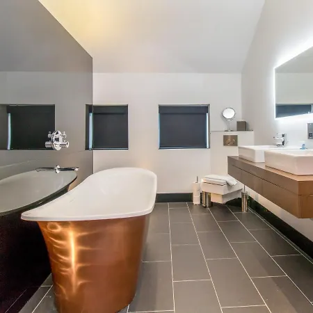 Lakeside At Louper Weir Nyaraló